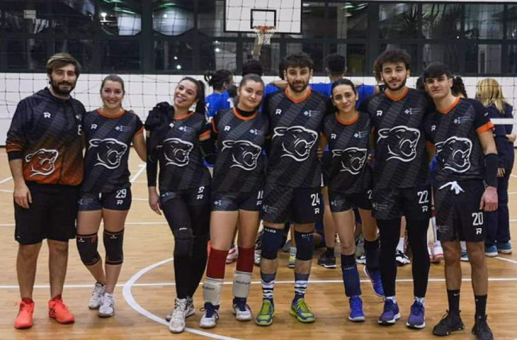 Volley misto