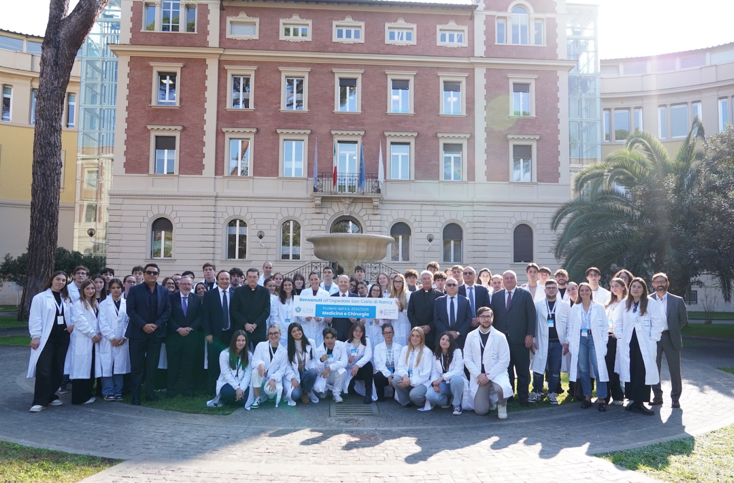 Gli studenti di Medicina UER all’ospedale San Carlo di Nancy